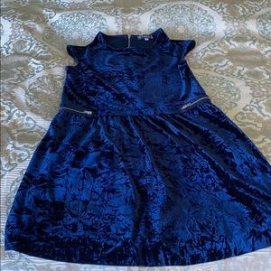 Gorgeous crushed velvet girls dress L